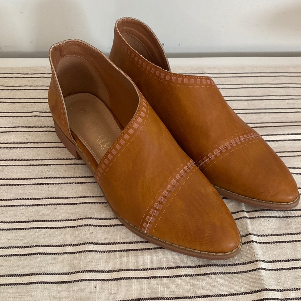 Genuine Leather Miim Brand shoe - size 6